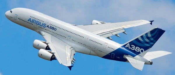 logotipos no avião Airbus A380